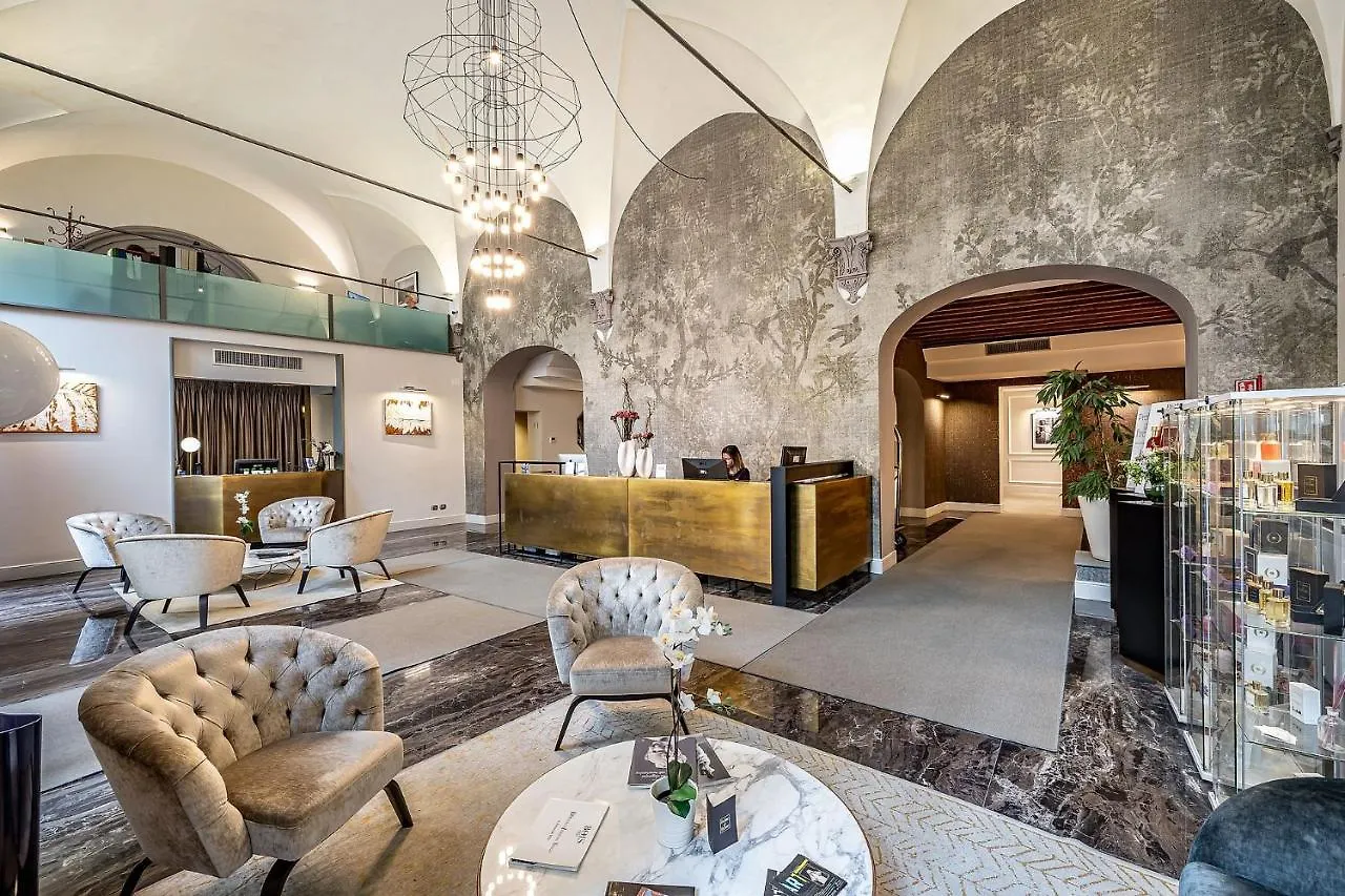 Hotel Palazzo Alfieri - Place Of Charme Florenz