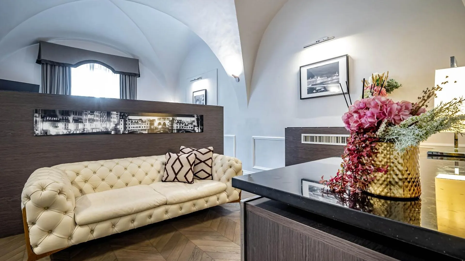 Palazzo Alfieri Residenza D'Epoca Hotel Florence