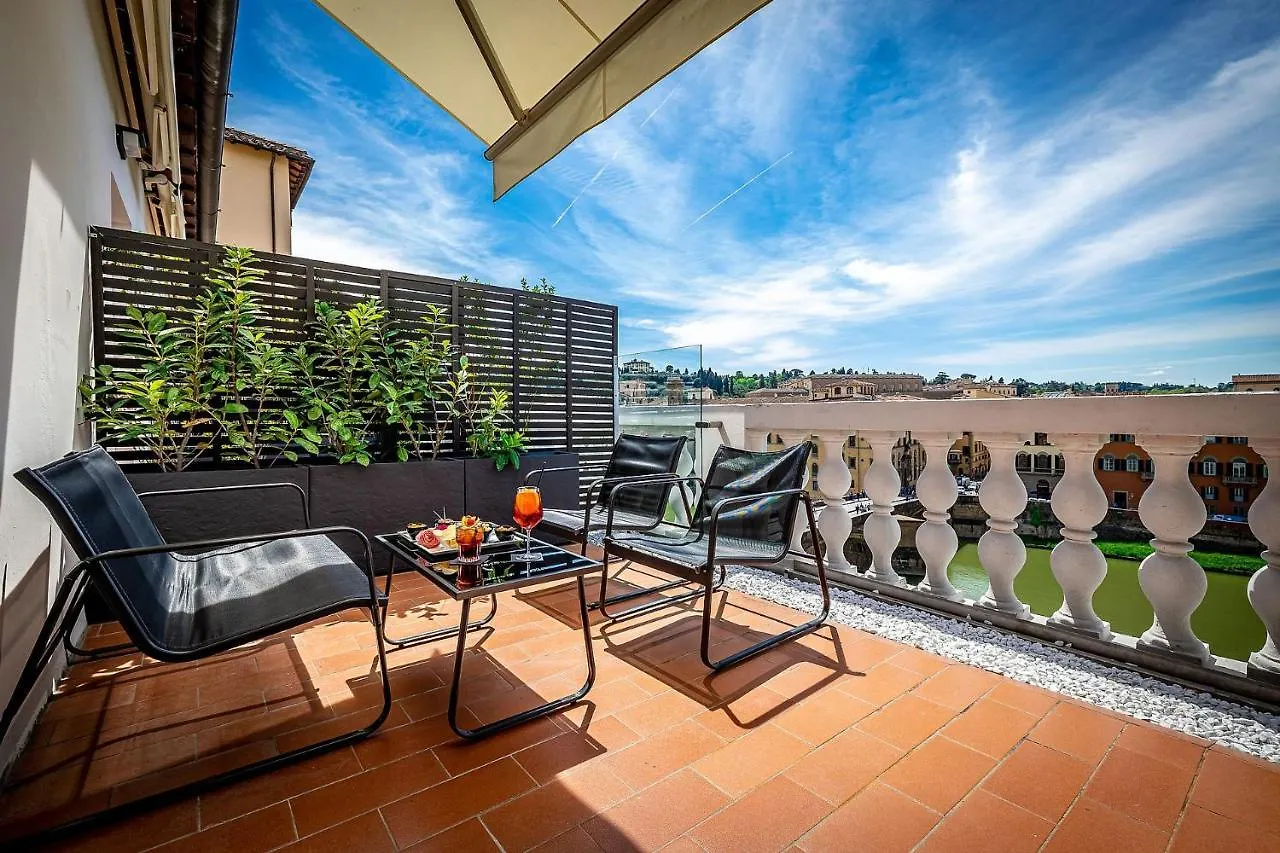 Palazzo Alfieri - Place Of Charme Florence Hotel